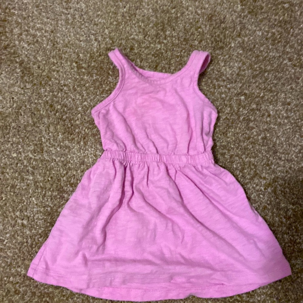 Cute pink sundress with cut out